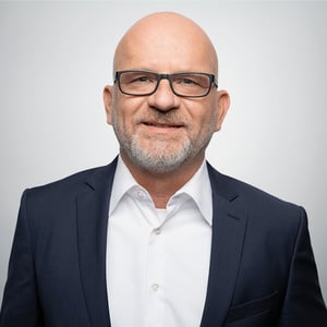 Portrait of Ralf Wülfrath, member of the management team.