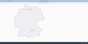 Screenshot des SAP Factory Monitor-Tools mit der Werksübersicht, die eine interaktive Deutschlandkarte mit zwei markierten Standorten zeigt.