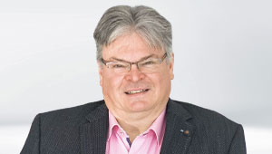 Portraitfoto von Martin Knecht – Solutions bei DATAGROUP