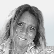 Portraitfoto von Susanne Riegel – Teamleader Foreign Trade bei KE Elektronik GmbH